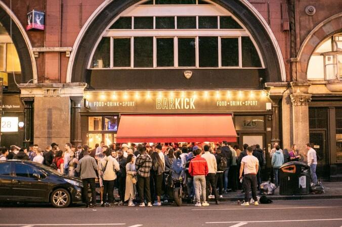 Best Sports Bars in London - Bar Kick