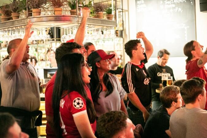 Best Sports Bars in London - Bar Kick
