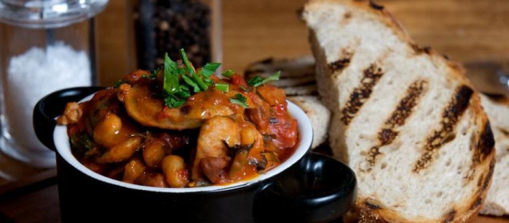 Best Sports Bars in London - Square Pig