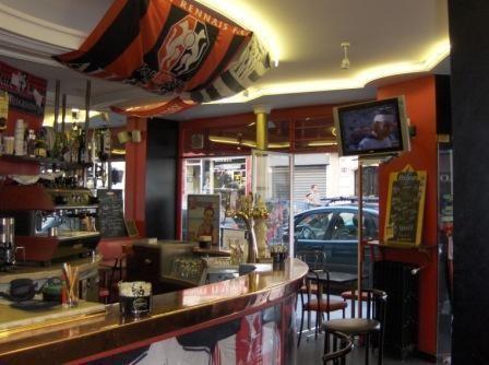 Best Sports Bars in Paris - Aux Sports
