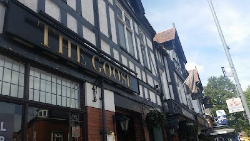 Best Sports Bars in Birmingham - The Old Court Kings Heath