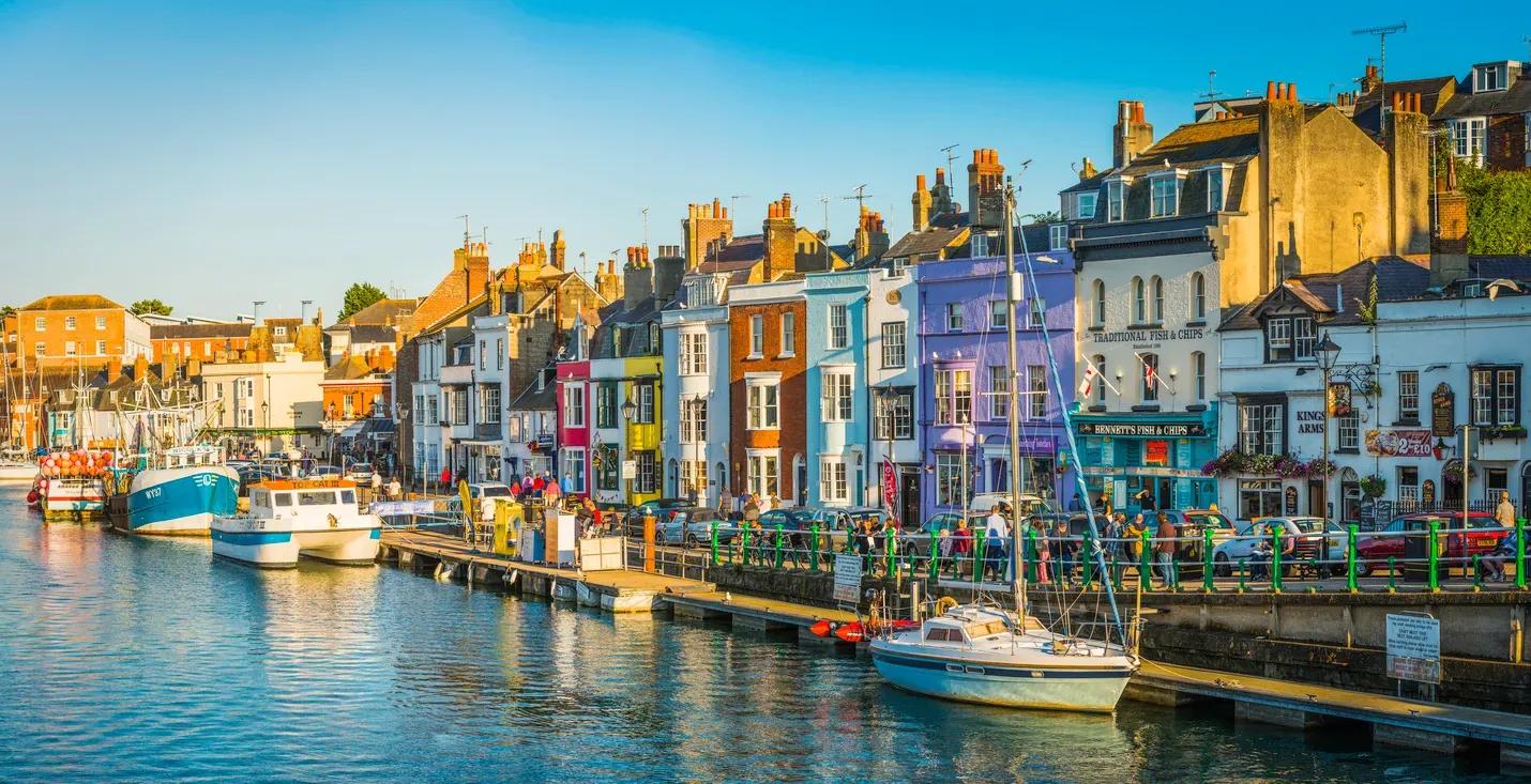 Bars showing sports in Weymouth, Pubs near me playing sport live, Pubs in Weymouth playing sports, best sports bar near me 