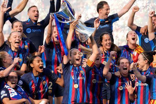 Watch the next game of FC Barcelona in a pub !
