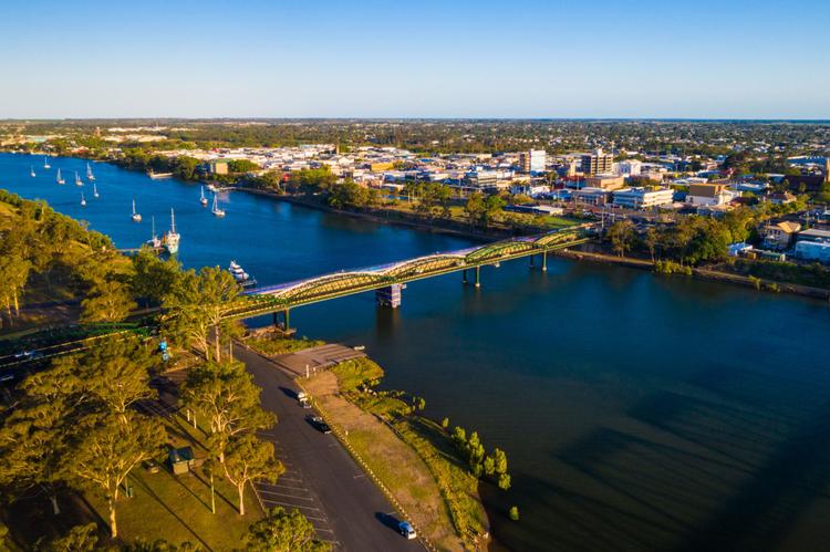 Never miss another sporting moment in Bundaberg. Locate where to watch live sport with FANZO. 