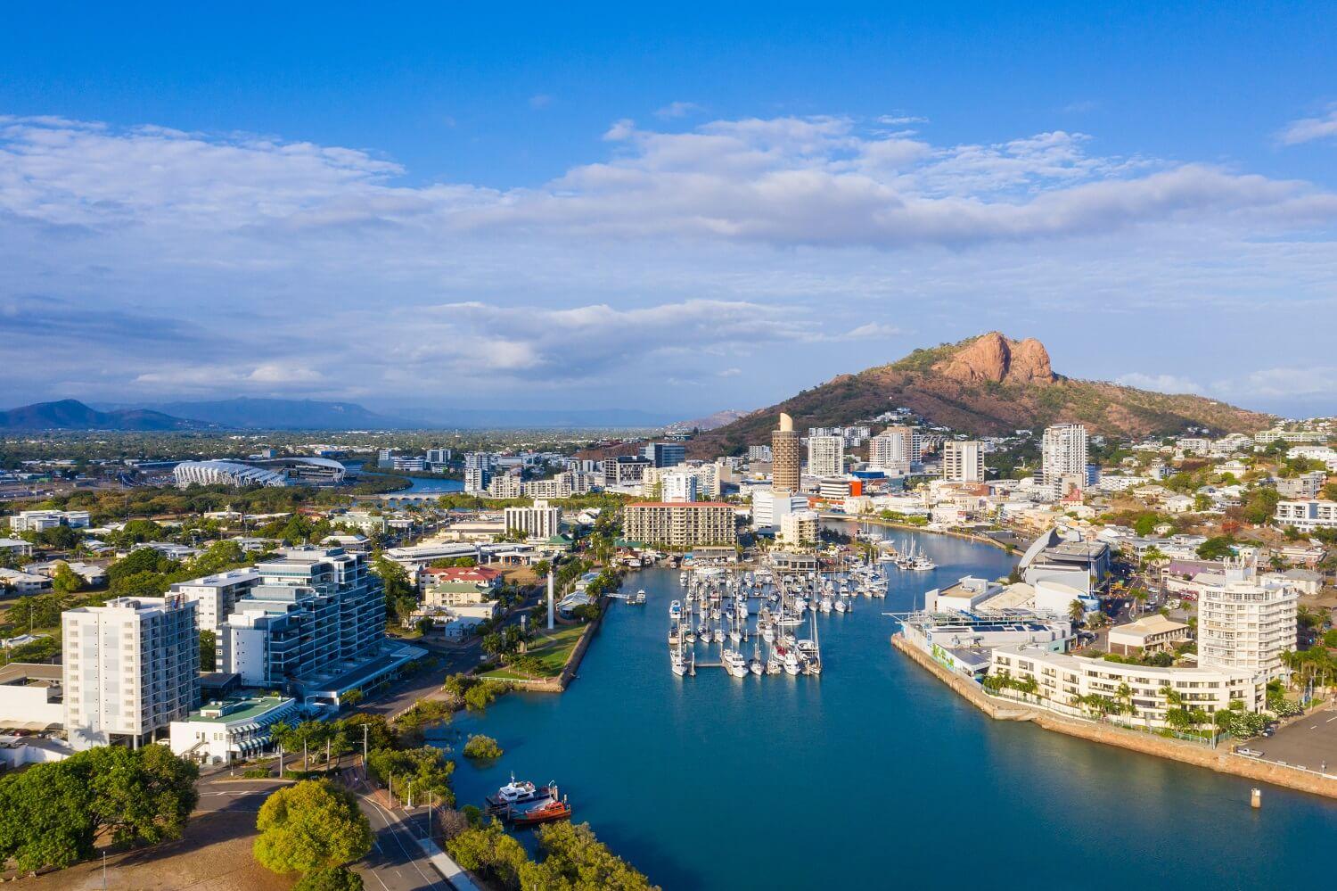 sports bars and pubs in Townsville, sports bars in Townsville, watch sports live in Townsville