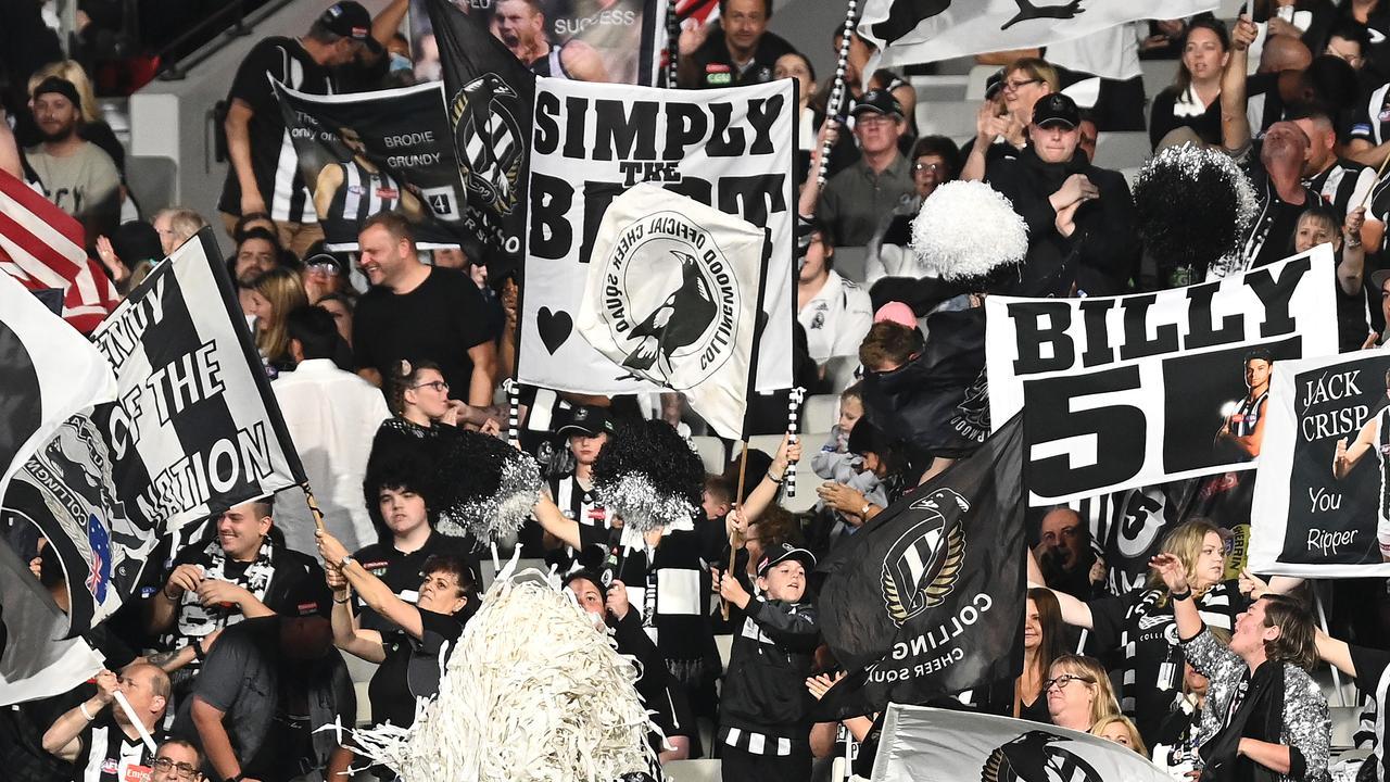 Pubs showing Collingwood Magpies, pubs showing Magpies, pubs showing pies games live, sports bars showing Collingwood Magpies live 