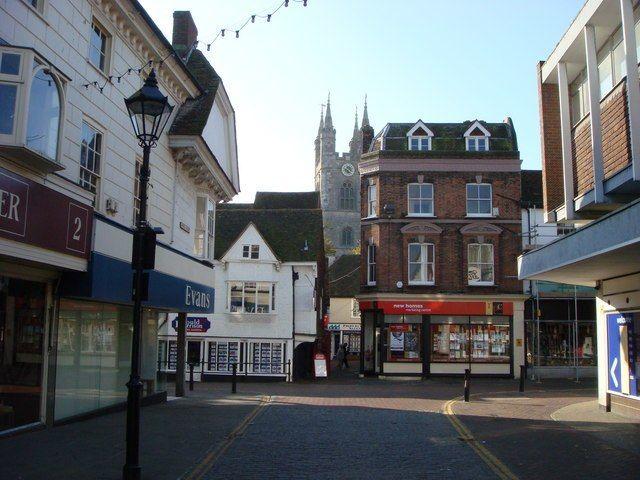 Find the best sports bars in Ashford’s High Street, where football fans come together to watch the action with a proper pint in hand.